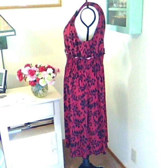 En Focus Studio Red and Black Dress - Picture 5 of 10